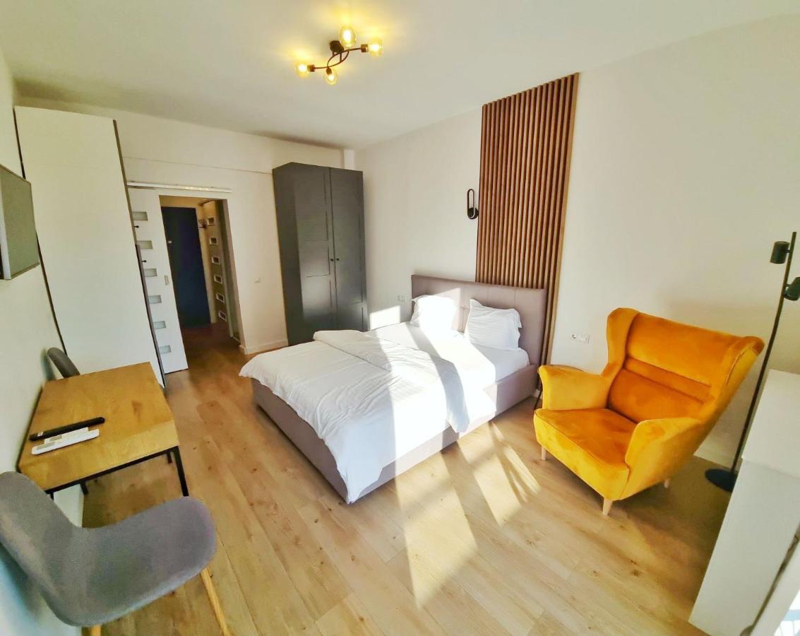 Beta Studio Langa Iulius Mall Клуж-Напока Экстерьер фото